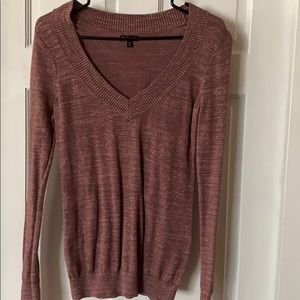 Fitted V-neck Sweater